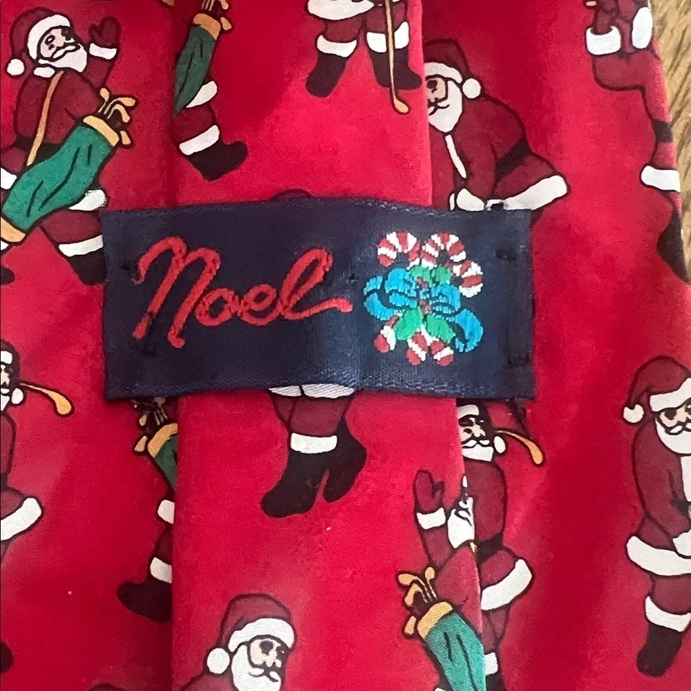 Men’s Christmas Santa tie (Golf theme)